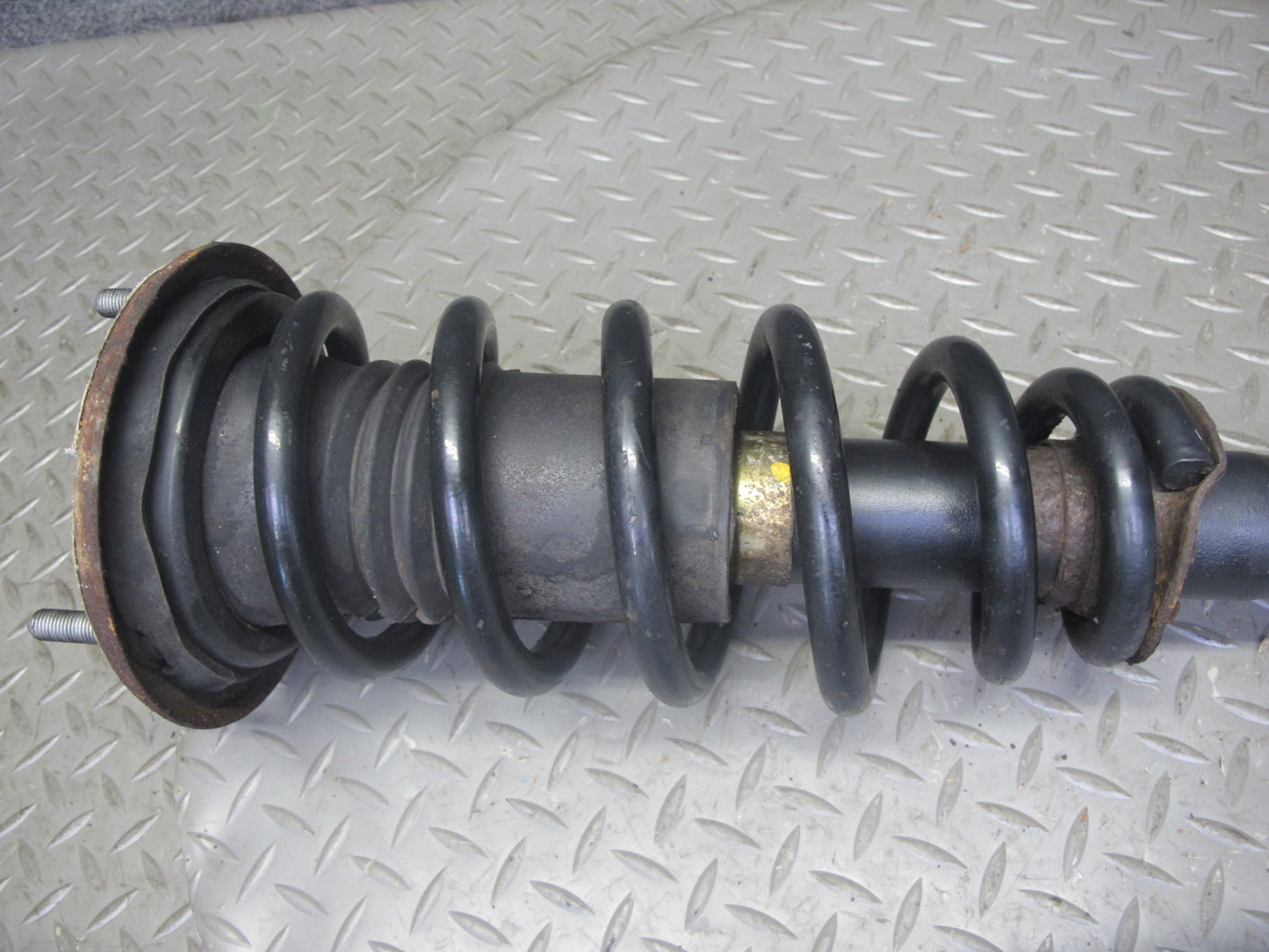 98-05 Lexus GS430 GS300 Front Left & Right Strut Shock Absorber Set 106K OEM