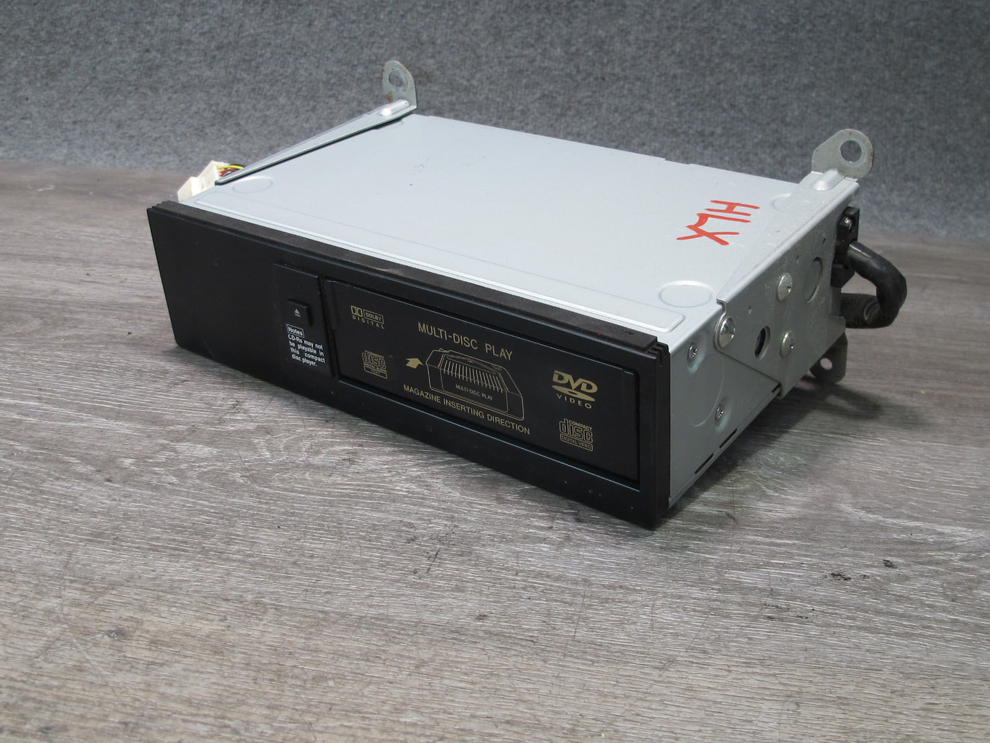 2005 Lexus UZJ100L LX470 CD Changer Player NO Magazine 86270-60113