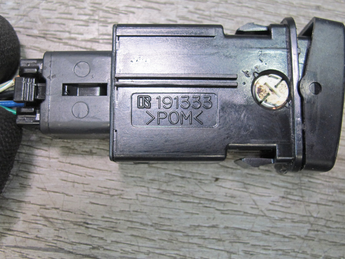 2003-2007 Lexus UZJ100L LX470 Front Left Heated Seat Heater Button Switch
