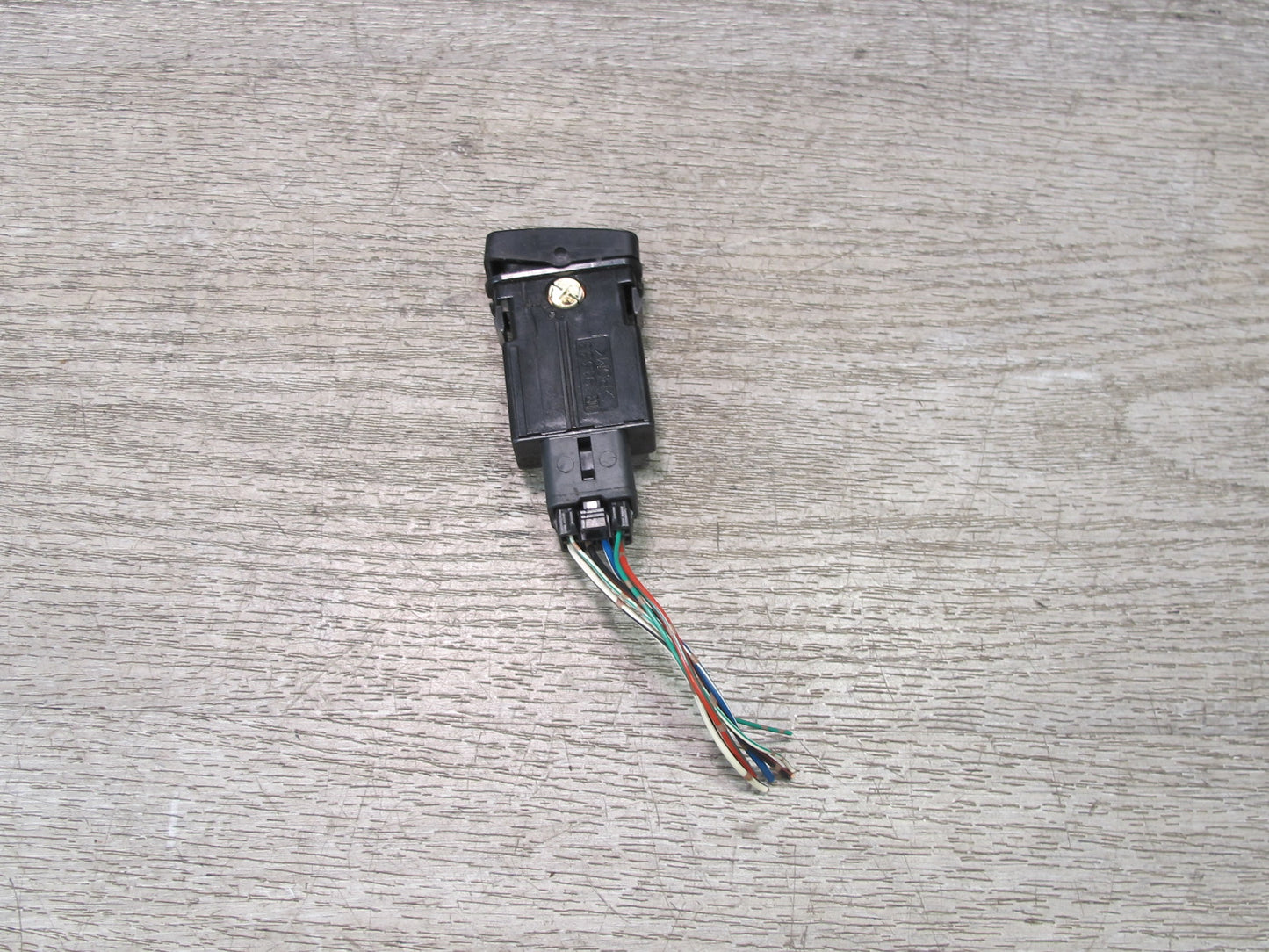 2003-2007 Lexus UZJ100L LX470 Front Left Heated Seat Heater Button Switch