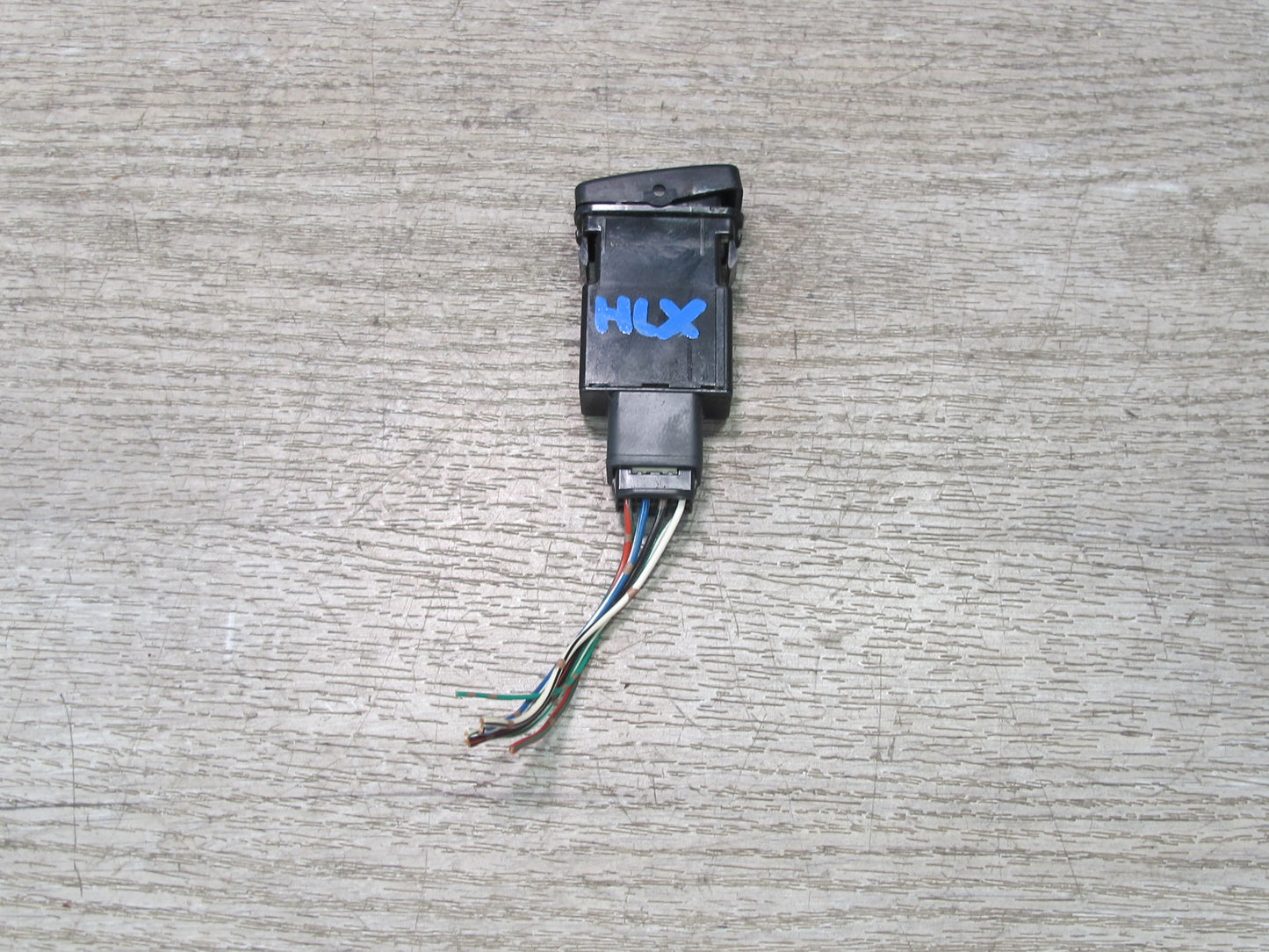 2003-2007 Lexus UZJ100L LX470 Front Left Heated Seat Heater Button Switch
