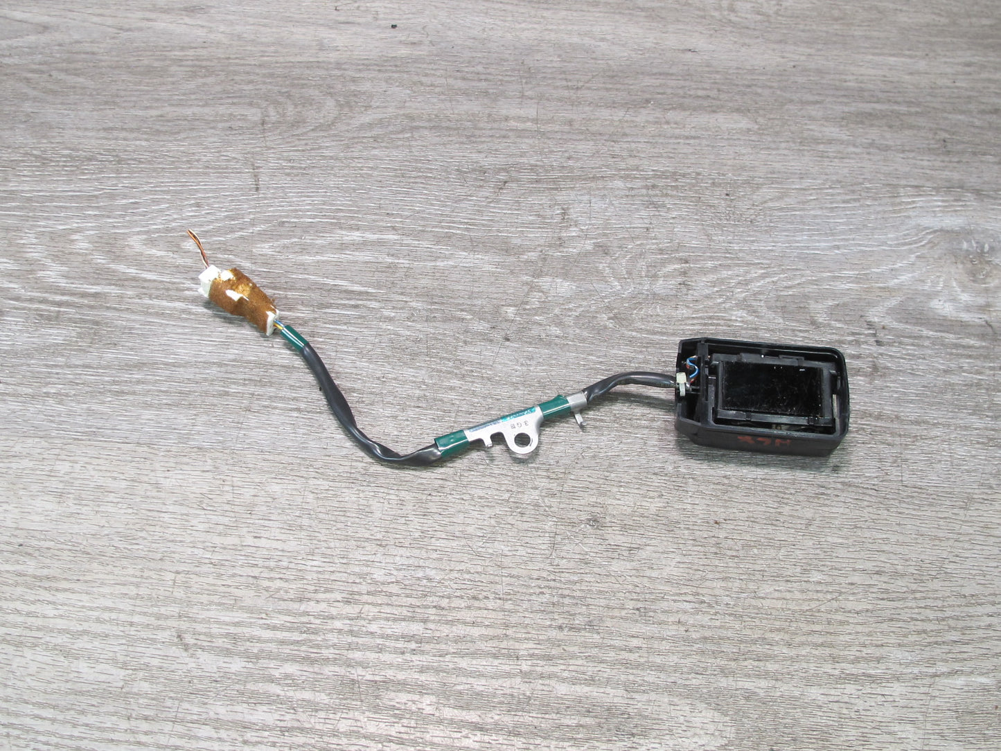 2004-2007 Lexus UZJ100L LX470 Rain Sensor w/ Night View 89941-60111 OEM