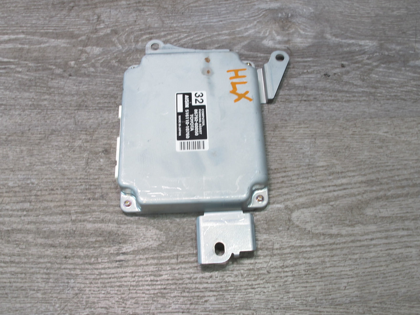 2003-2007 Lexus UZJ100L LX470 Parking Assist Control Module 86792-60050