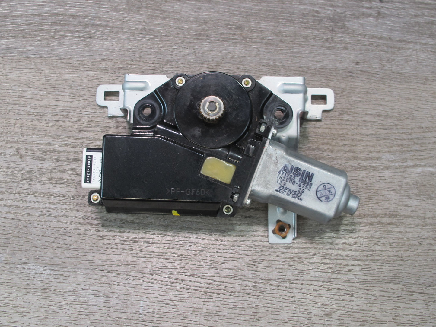 2003-2007 Lexus UZJ100L LX470 Sunroof Motor Drive Unit