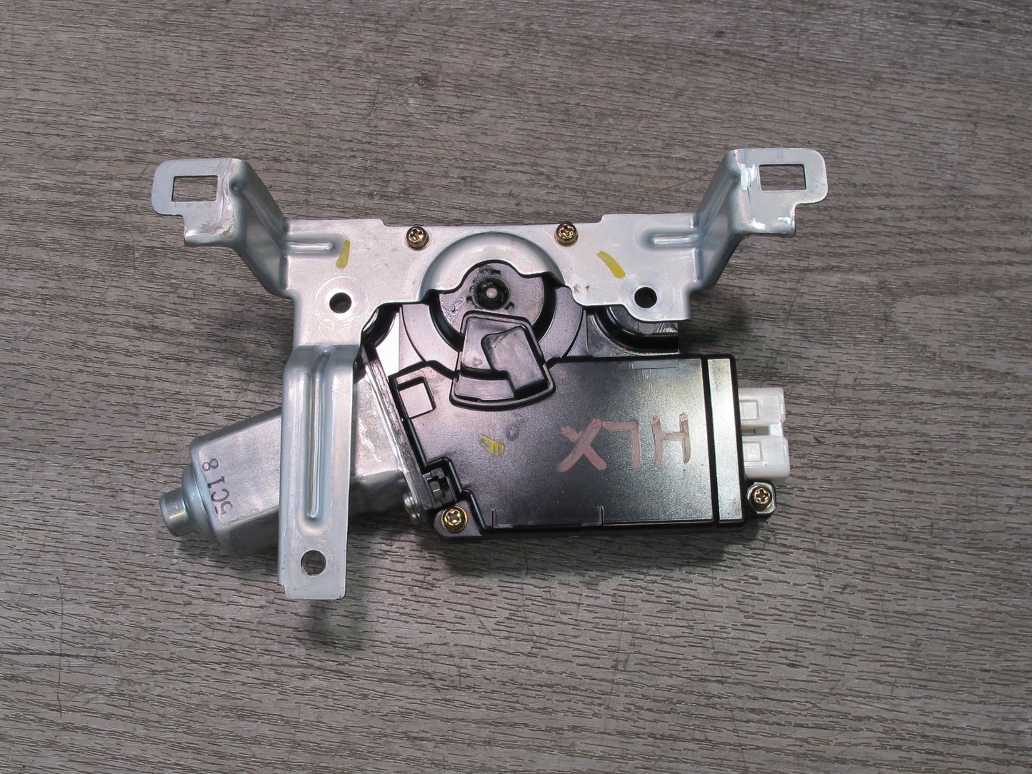 2003-2007 Lexus UZJ100L LX470 Sunroof Motor Drive Unit