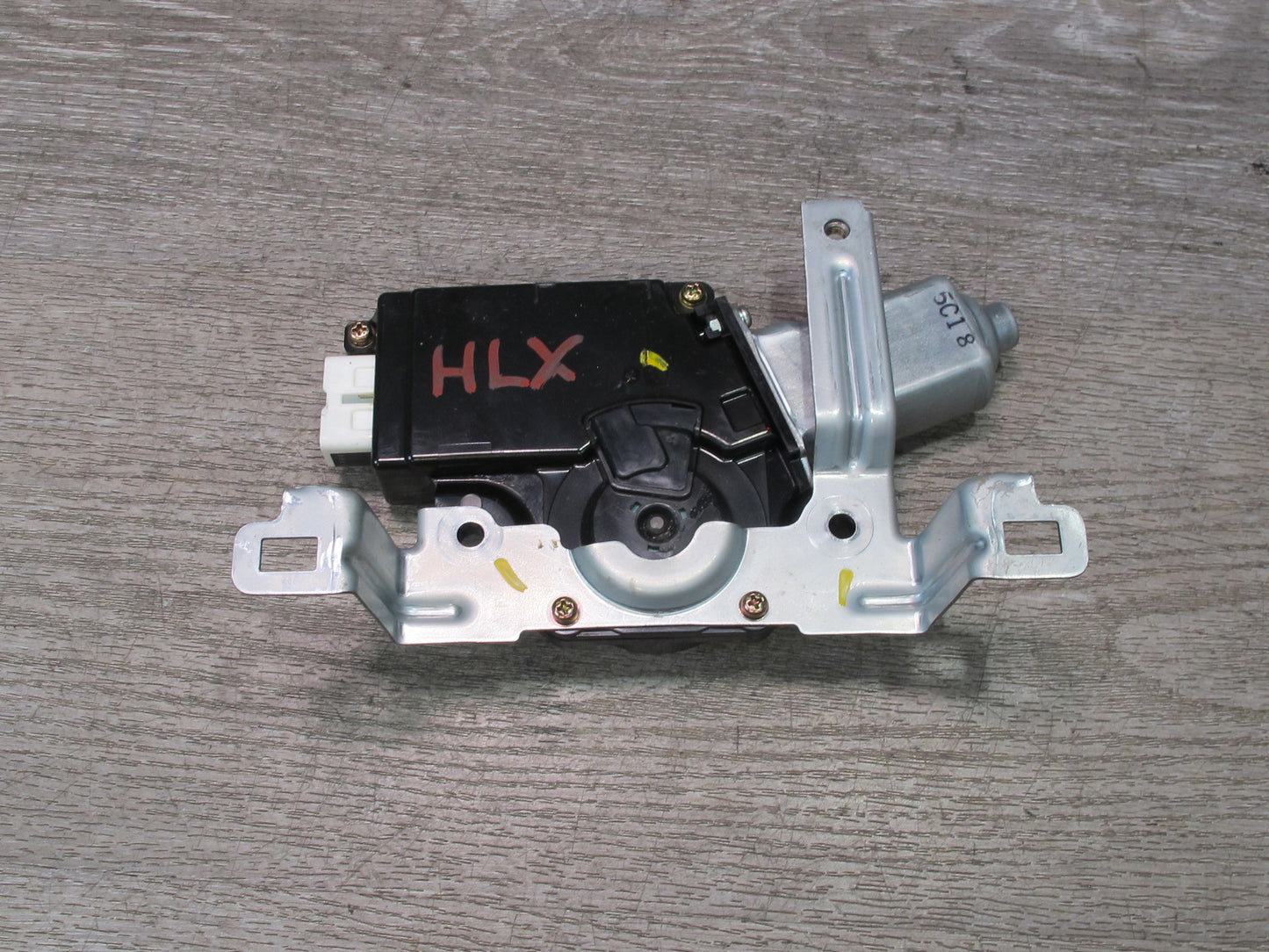 2003-2007 Lexus UZJ100L LX470 Sunroof Motor Drive Unit