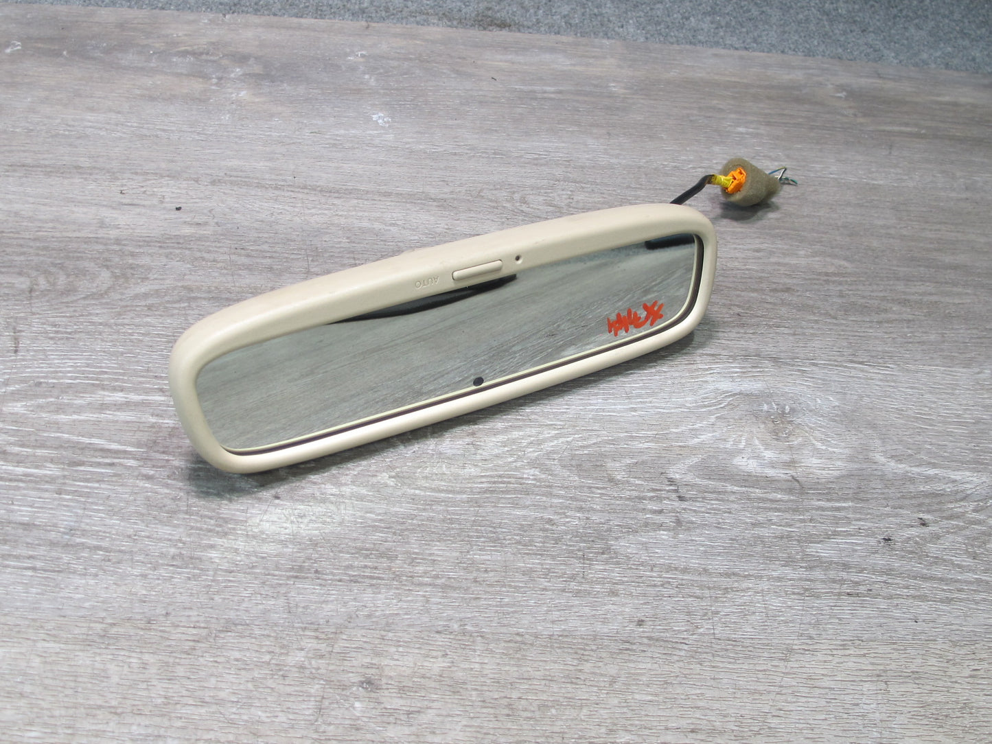 2003-2007 Lexus UZJ100L LX470 Auto Dimming Interior Rear View Mirror
