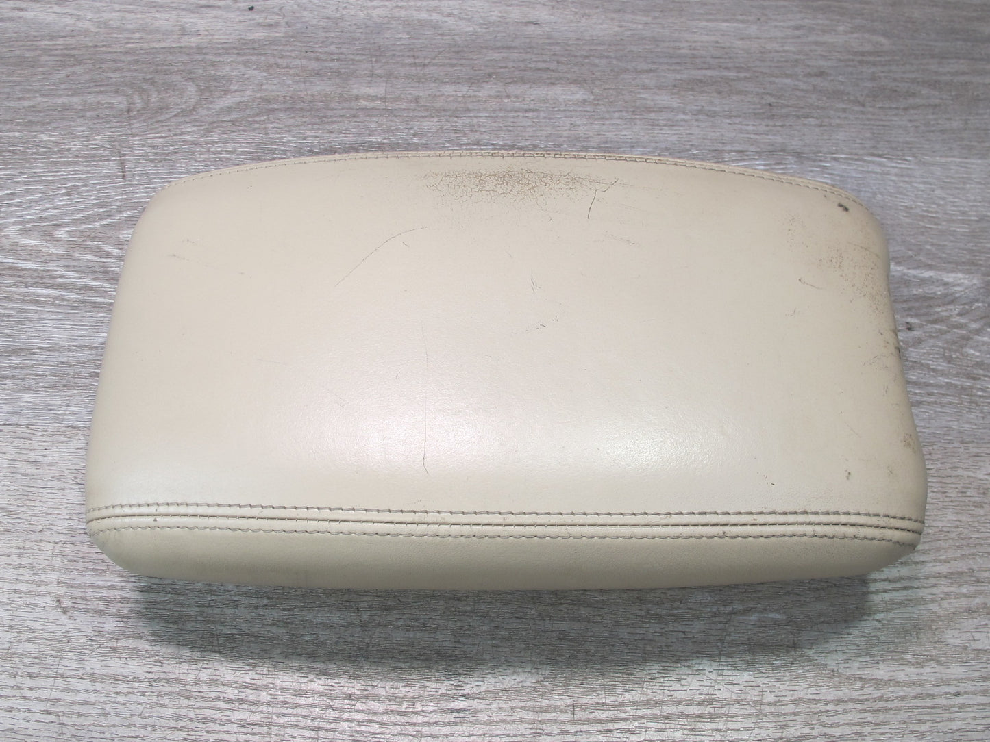 2003-2007 Lexus UZJ100L LX470 Center Console Armrest Compartment Storage