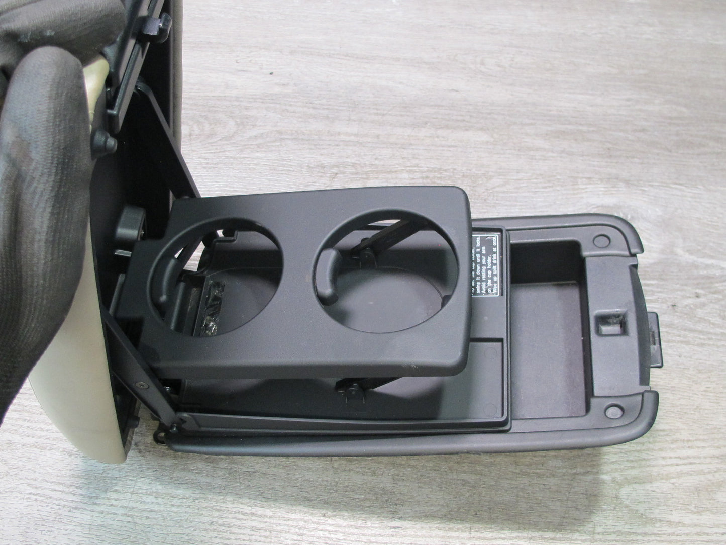2003-2007 Lexus UZJ100L LX470 Center Console Armrest Compartment Storage