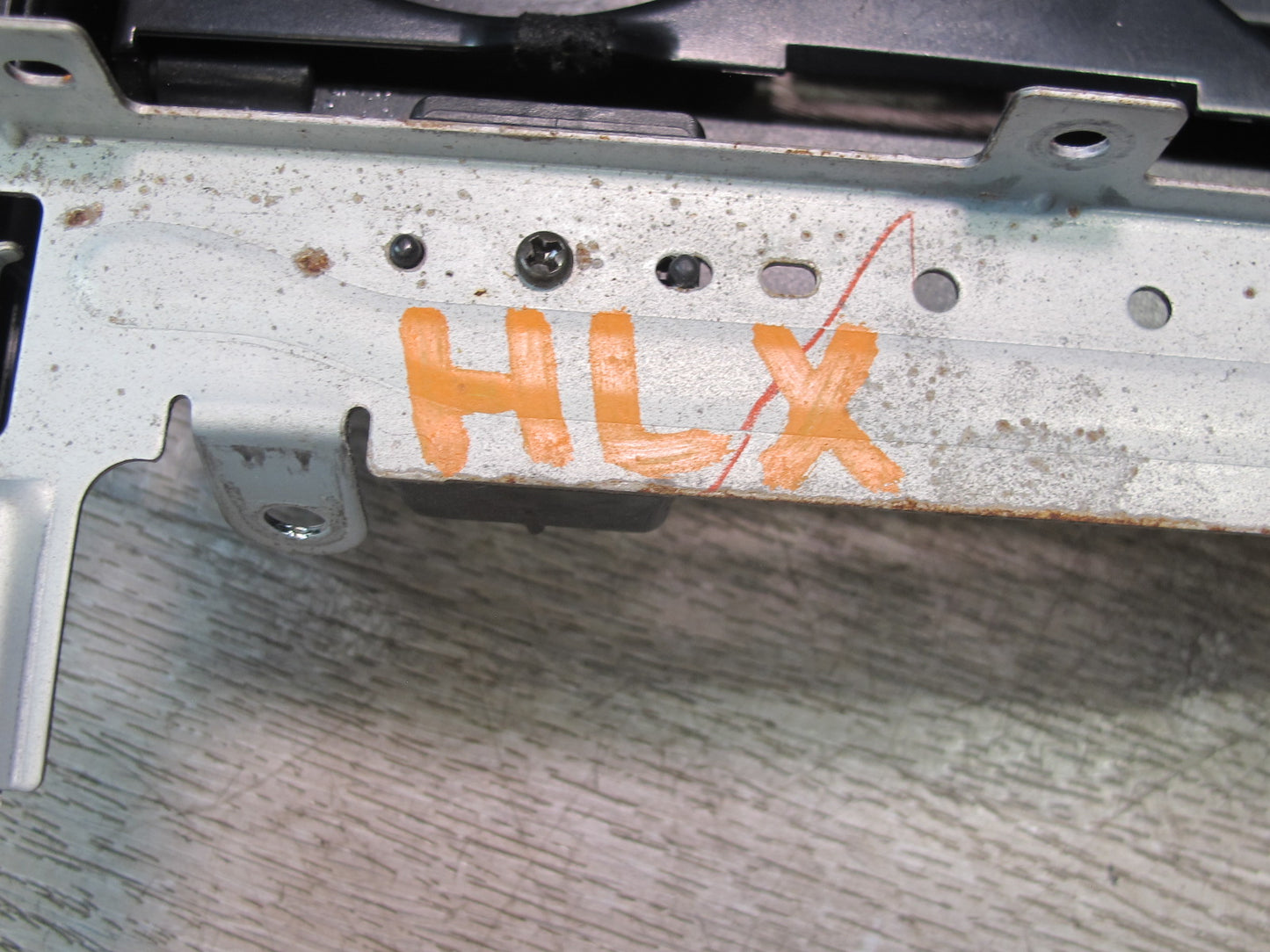 2003-2007 Lexus UZJ100L LX470 Rear Center Console CUP Holder