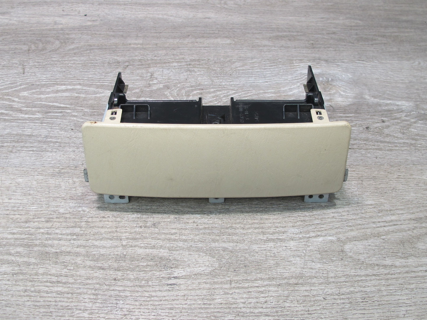 2003-2007 Lexus UZJ100L LX470 Rear Center Console CUP Holder