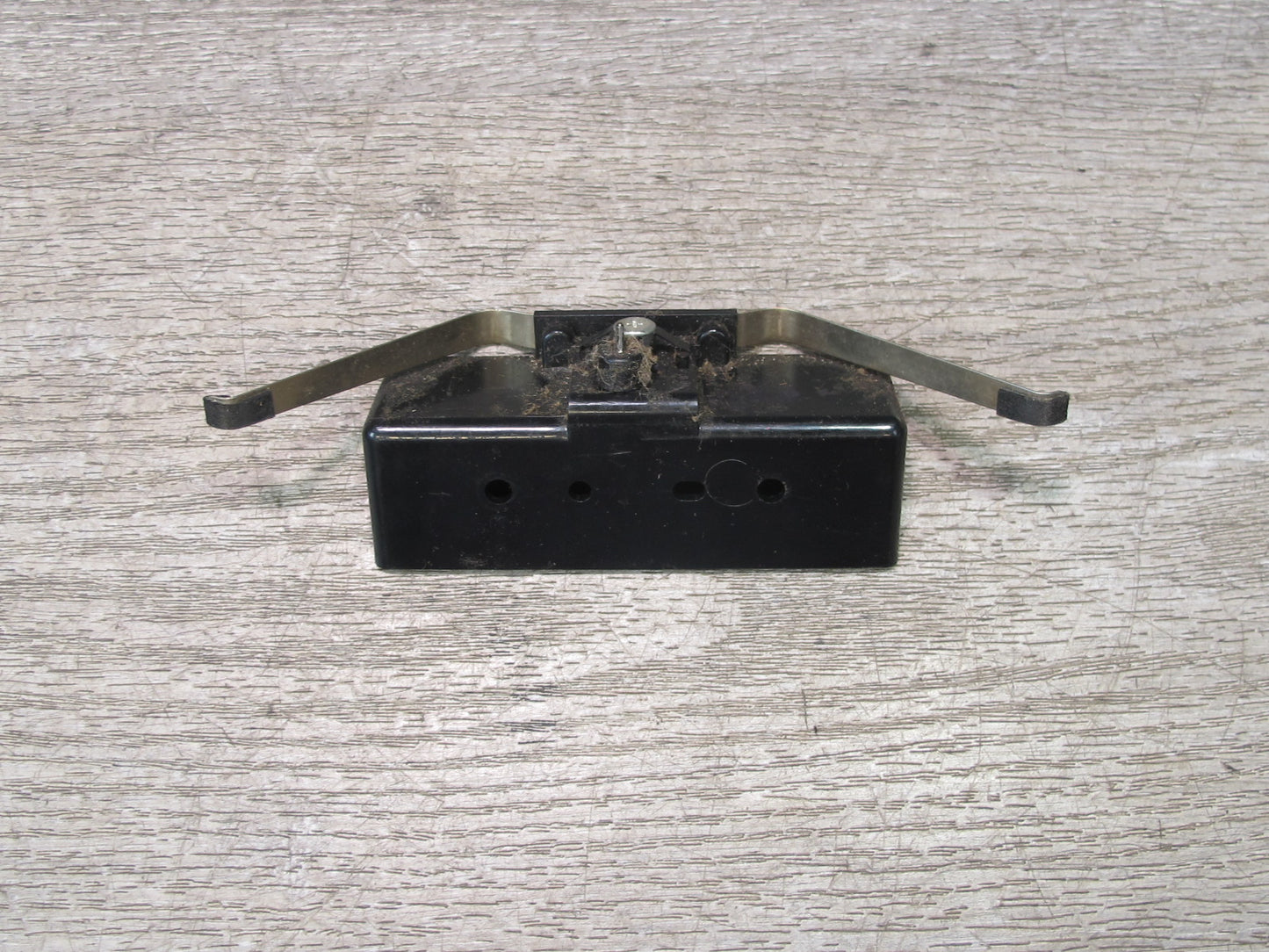 2003-2007 Lexus UZJ100L LX470 Rear Center Console CUP Holder