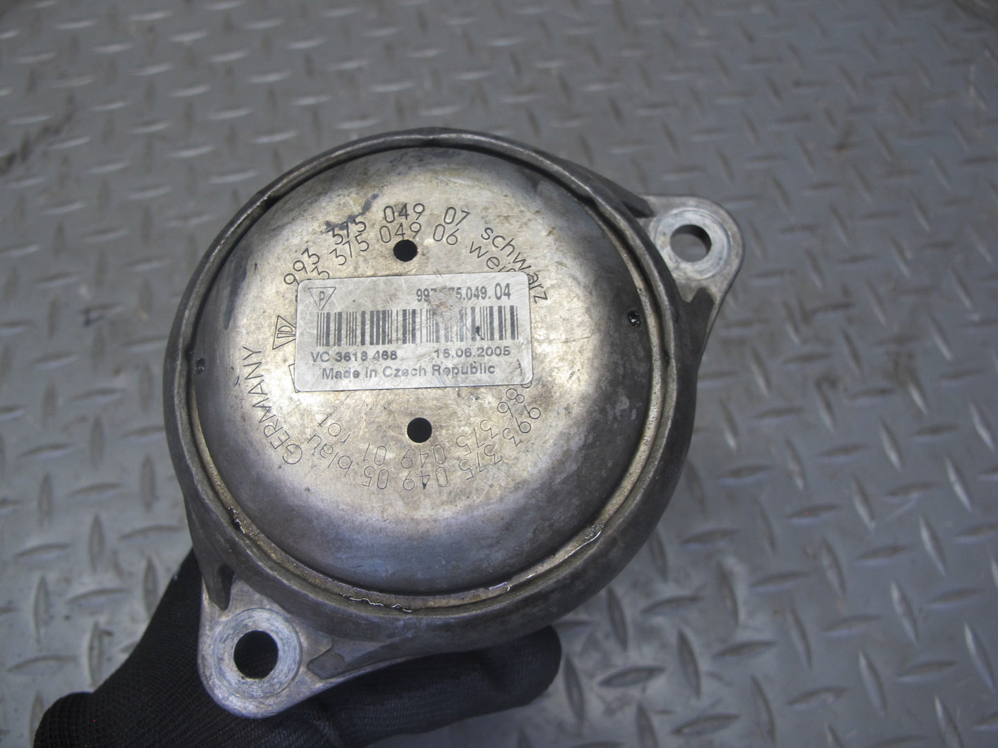 2005-2012 Porsche 911 997 3.6L 3.8L Engine Left & Right Motor Mount Set of 2