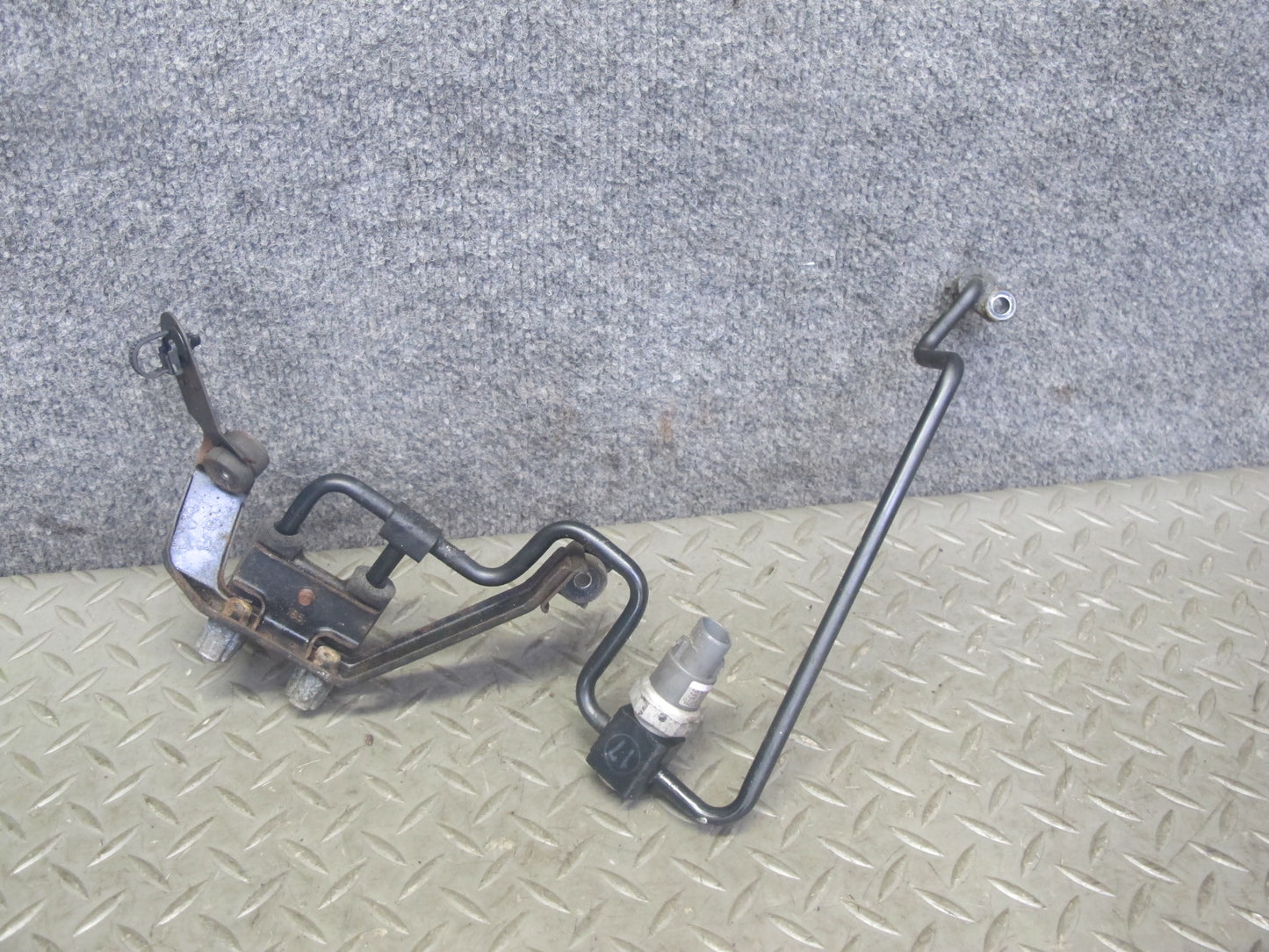 2003-2007 Lexus UZJ100L LX470 A/C Air Condition Hose Pipe Line Set