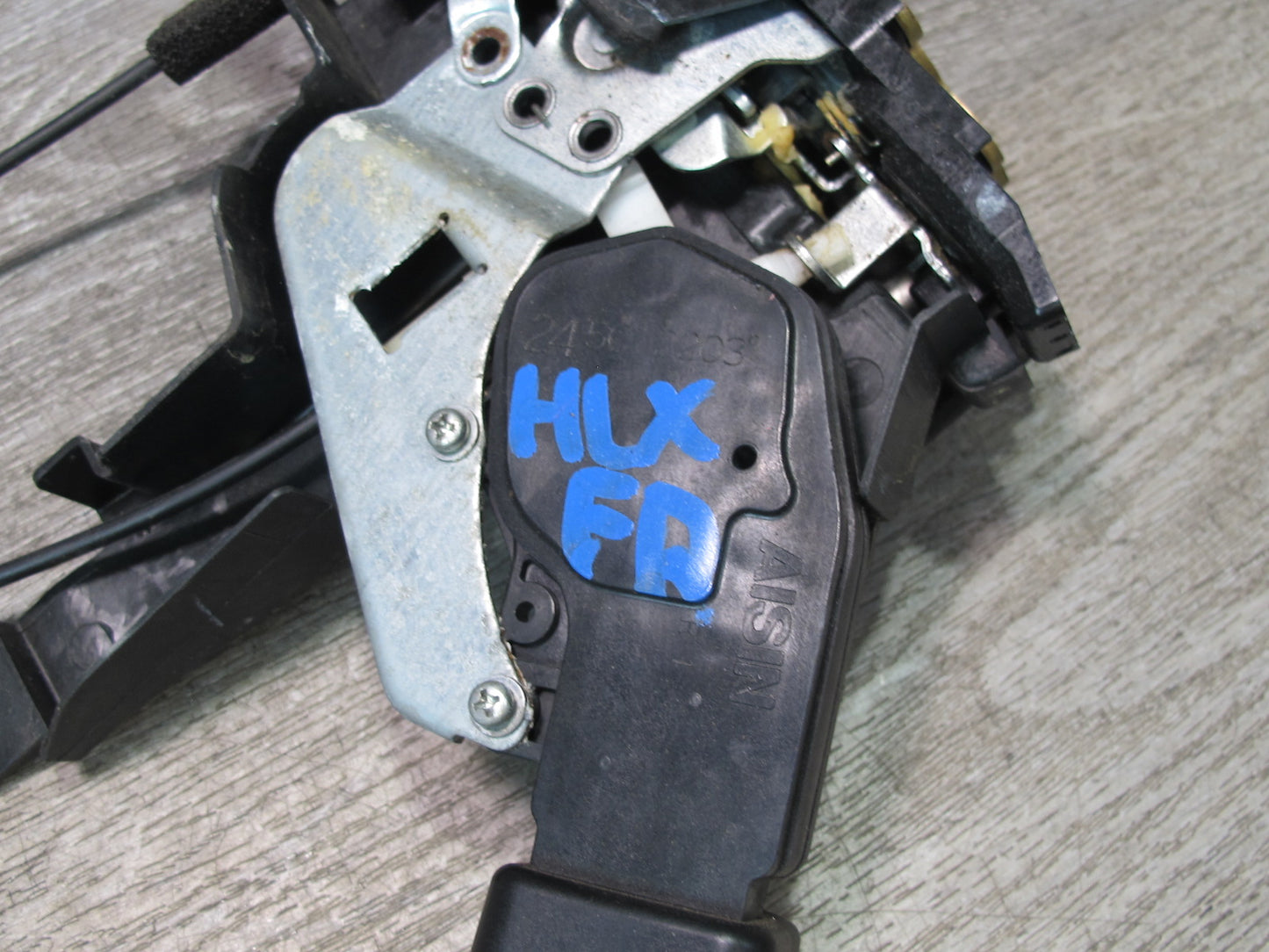 2003-2007 Lexus UZJ100L LX470 Front Right Door Lock Latch Actuator