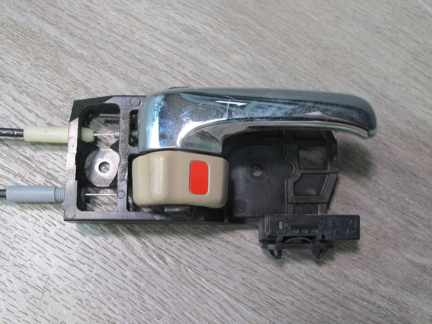 2003-2007 Lexus UZJ100L LX470 Rear Right Door Lock Latch Actuator w Handle