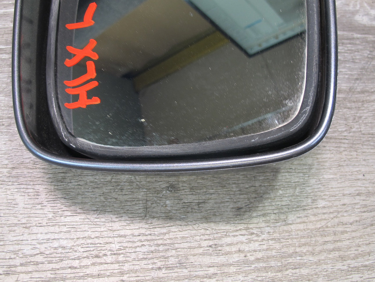 2003-2004 Lexus LX470 Front Left Door Heated Power Fold Side View Mirror