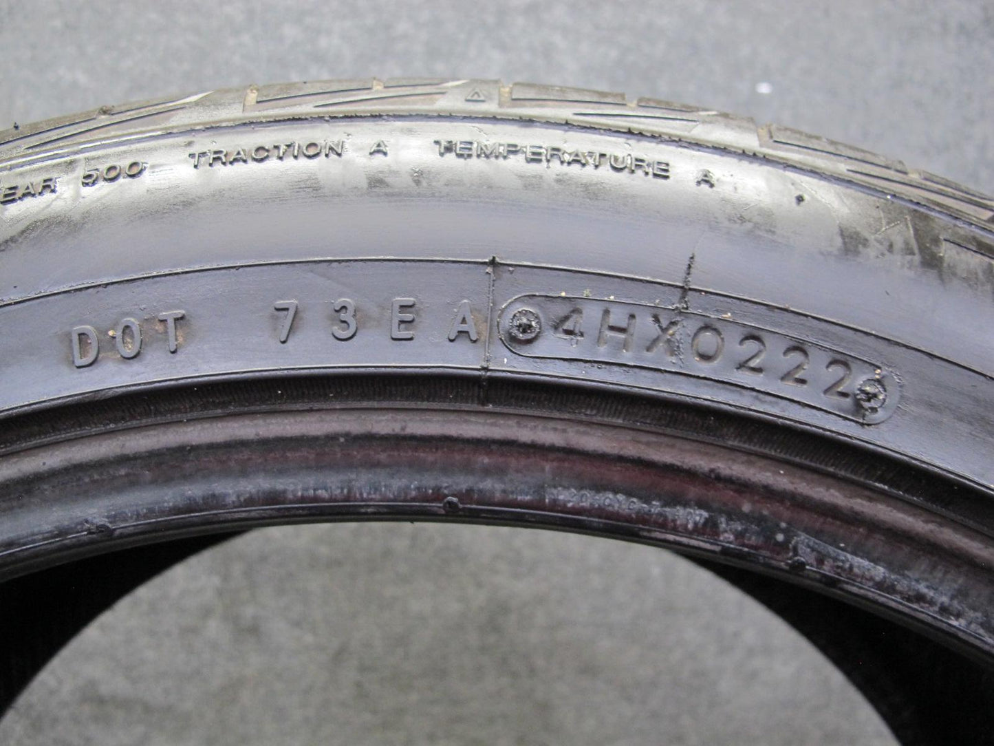 Set of 2 Toyo Extensa HP II A/S Tire 275/40 R20 106W 0222 8/32 & 9/32 Tread