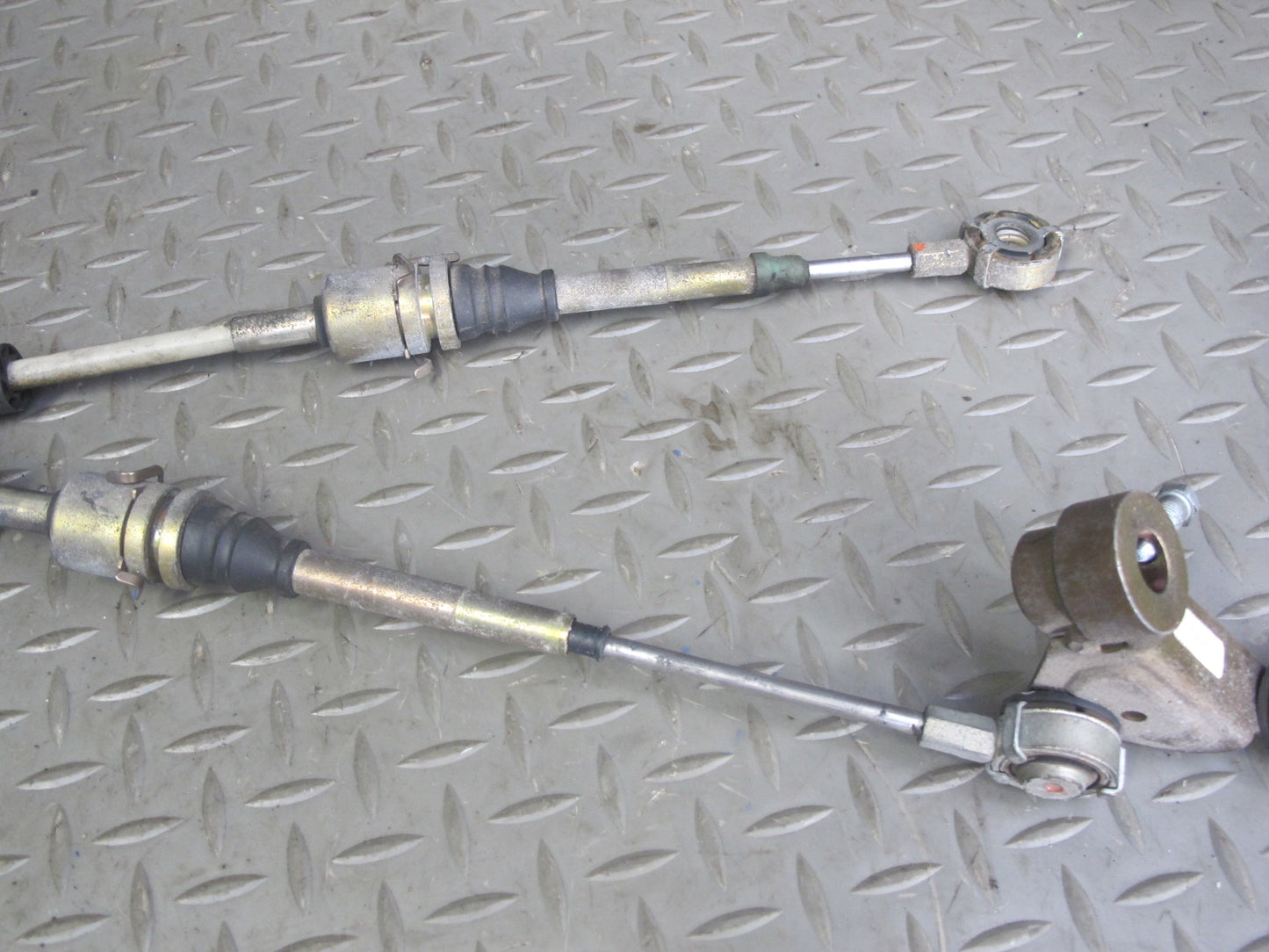 2000-2004 Porsche Boxster 986 5 Speed Manual Transmission Shifter Cable Linkage