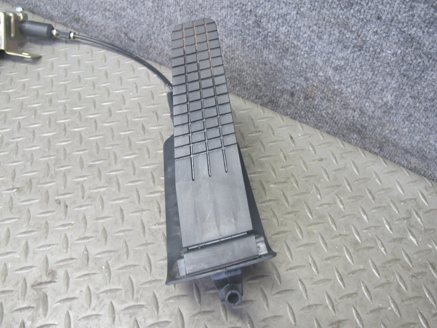 2000-2004 Porsche Boxster 986 M/T Accelerator Gas Brake Clutch Pedal Set