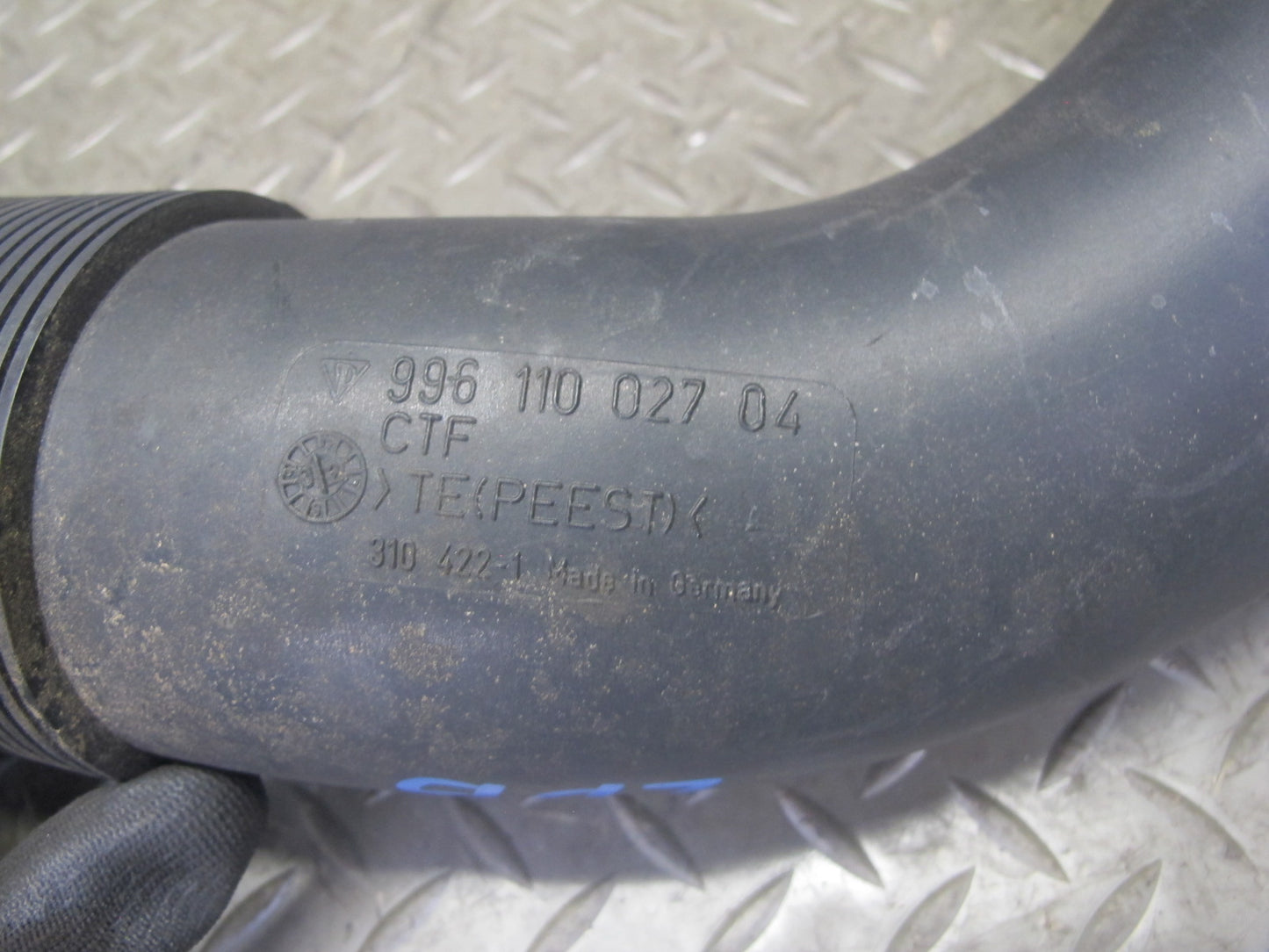 2000-2004 Porsche Boxster 986 Manual Trans Engine Air Intake Hose Tube Pipe