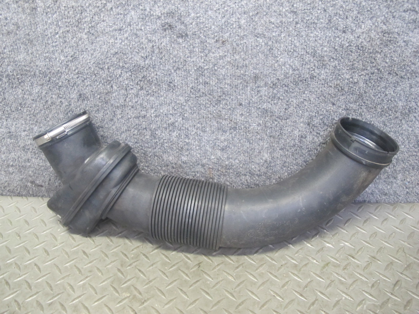 2000-2004 Porsche Boxster 986 Manual Trans Engine Air Intake Hose Tube Pipe