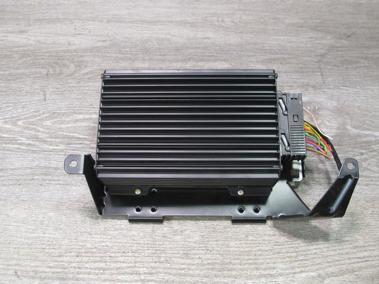 2003-2004 Porsche Boxster 986 Audio Radio Amplifier AMP W/ Mounting Bracket