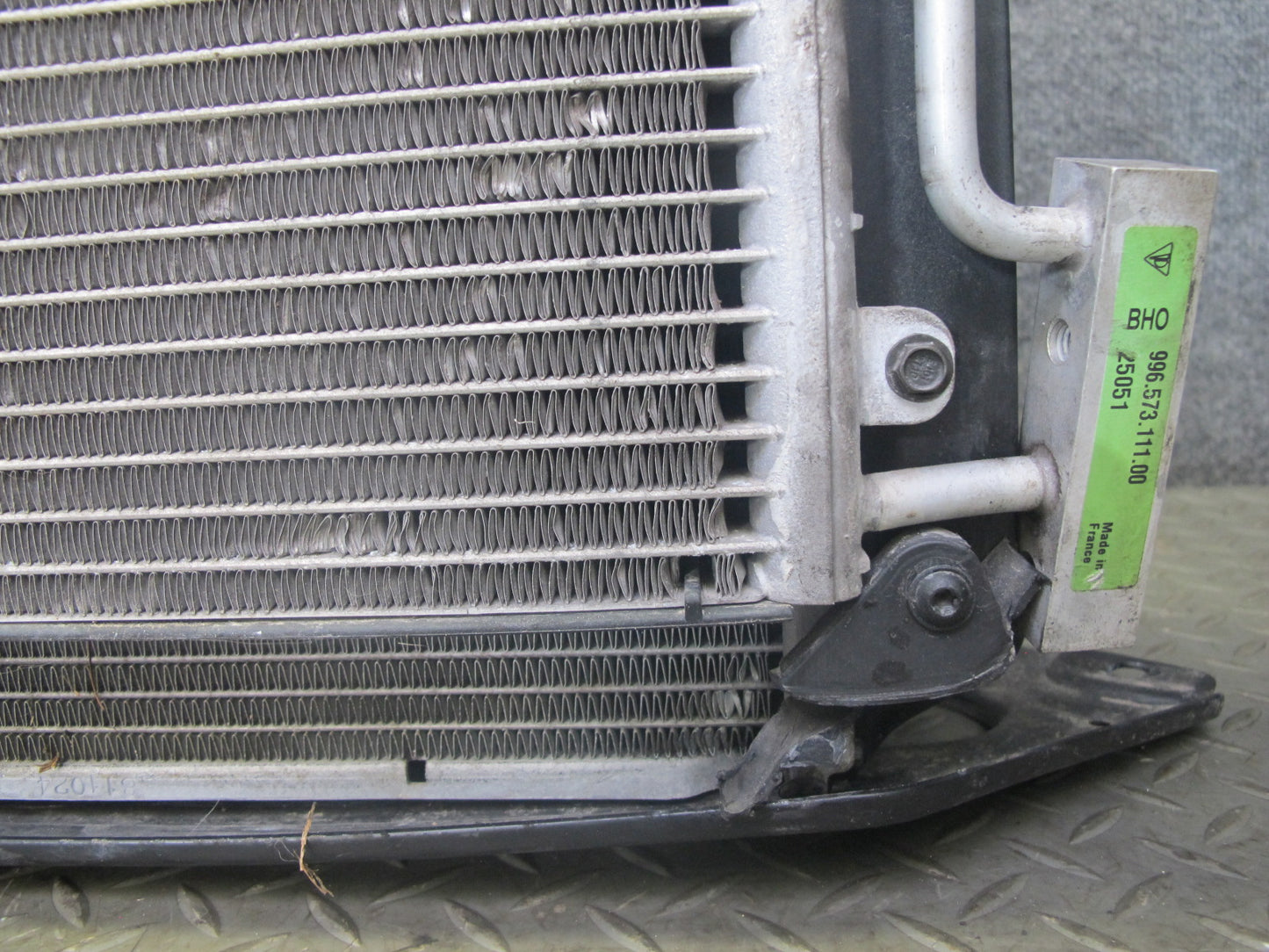 1997-2004 Porsche Boxster 986 Right Engine Radiator Fan Condenser Shroud Assy