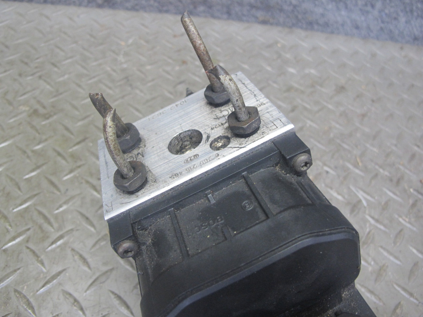 99-02 Pontiac Firebird Formula 5.7L Anti Lock Brake ABS Pump Module None TRC OEM