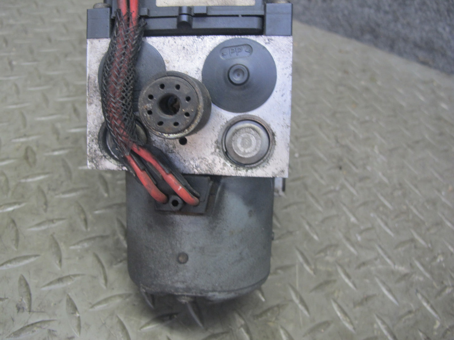 99-02 Pontiac Firebird Formula 5.7L Anti Lock Brake ABS Pump Module None TRC OEM