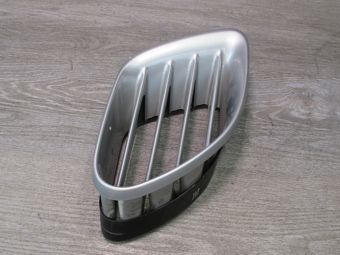 2003-2004 Porsche Boxster 986 Right & Left Side Quarter Air Intake Vent Set