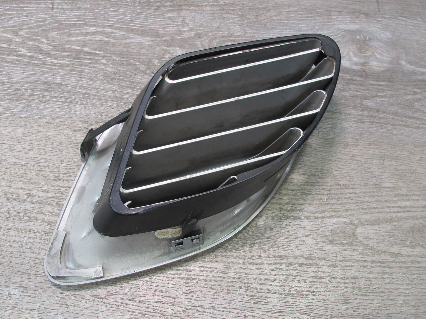 2003-2004 Porsche Boxster 986 Right & Left Side Quarter Air Intake Vent Set