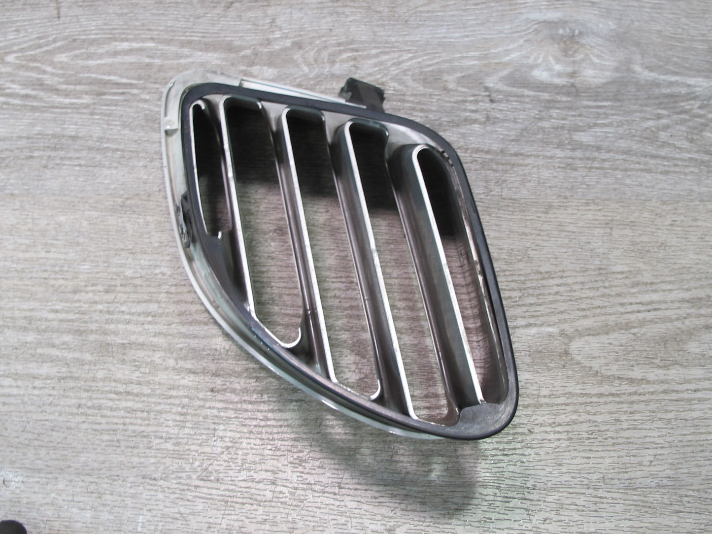 2003-2004 Porsche Boxster 986 Right & Left Side Quarter Air Intake Vent Set