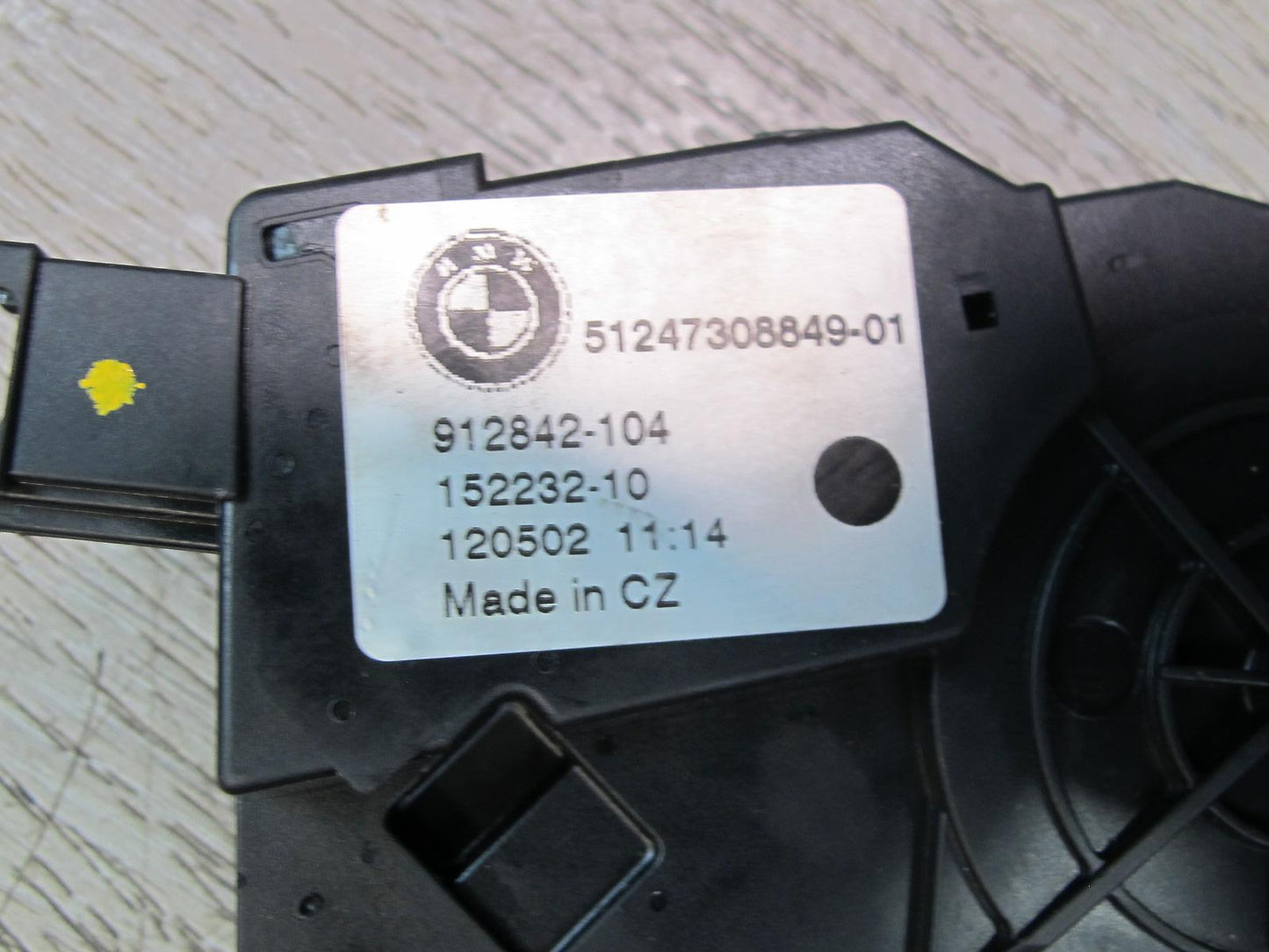 2007-2013 BMW E70 X5 Rear Trunk Lid Lock Latch Actuator 7308849