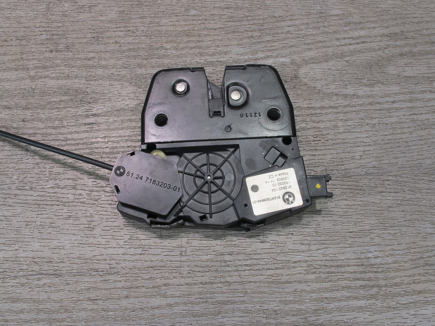 2007-2013 BMW E70 X5 Rear Trunk Lid Lock Latch Actuator 7308849