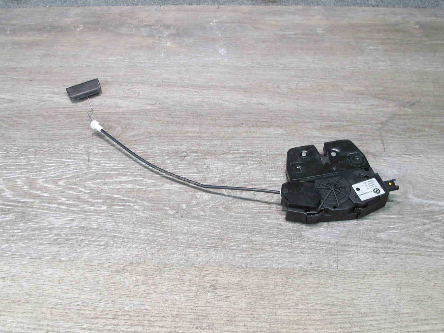 2007-2013 BMW E70 X5 Rear Trunk Lid Lock Latch Actuator 7308849
