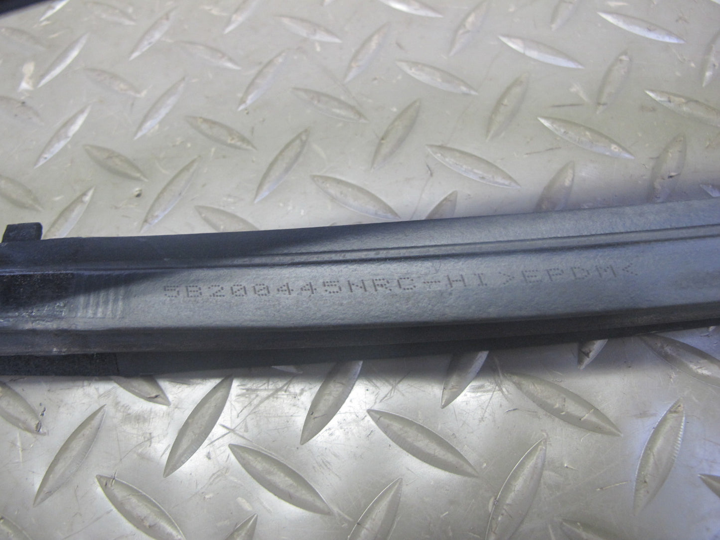 2003-2007 Lexus LX470 Front Left Door Weatherstrip Rubber Seal Gasket