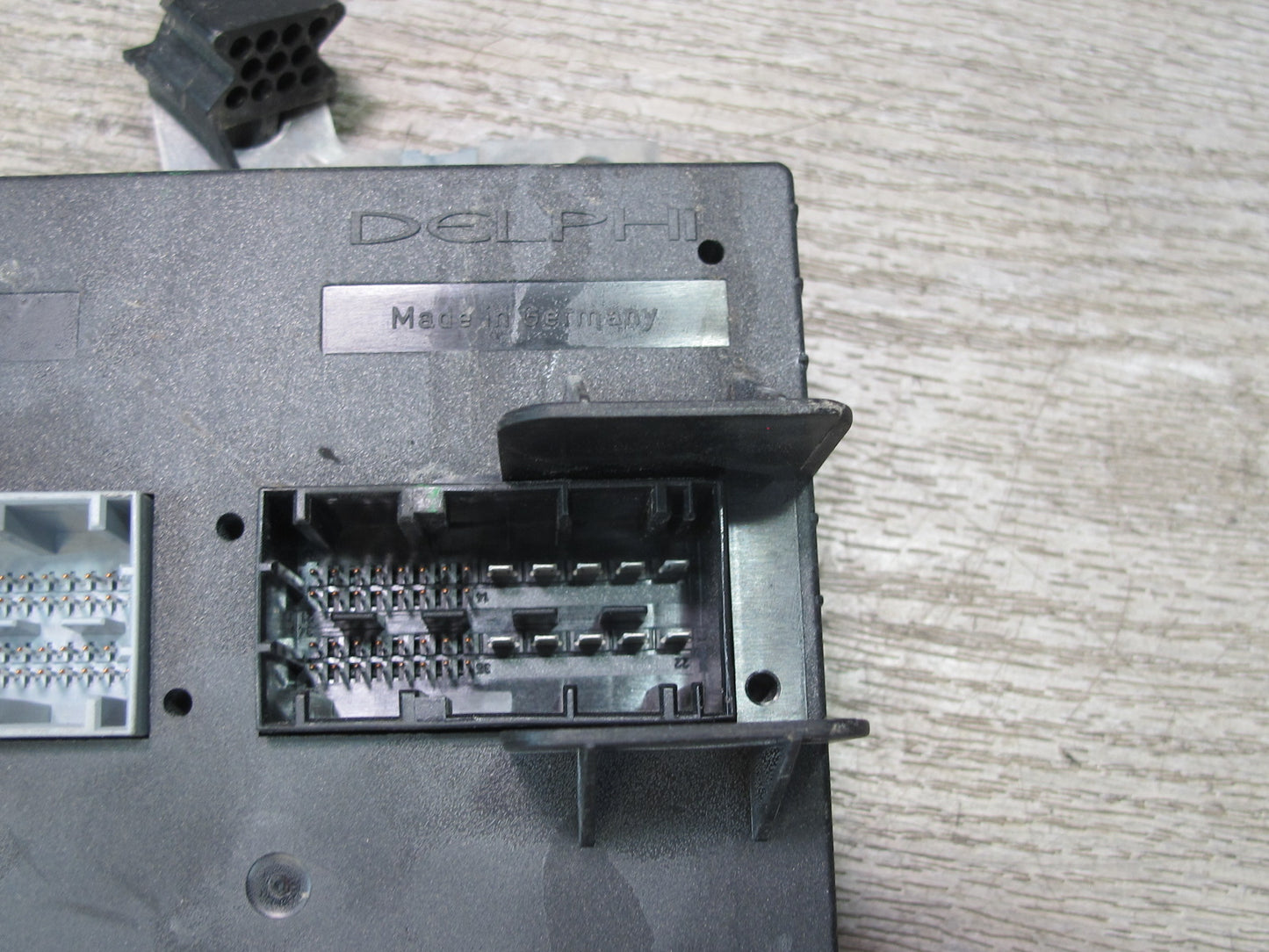 2005-2012 Porsche 911 997 Boxster Front Body Control Module 99761010605