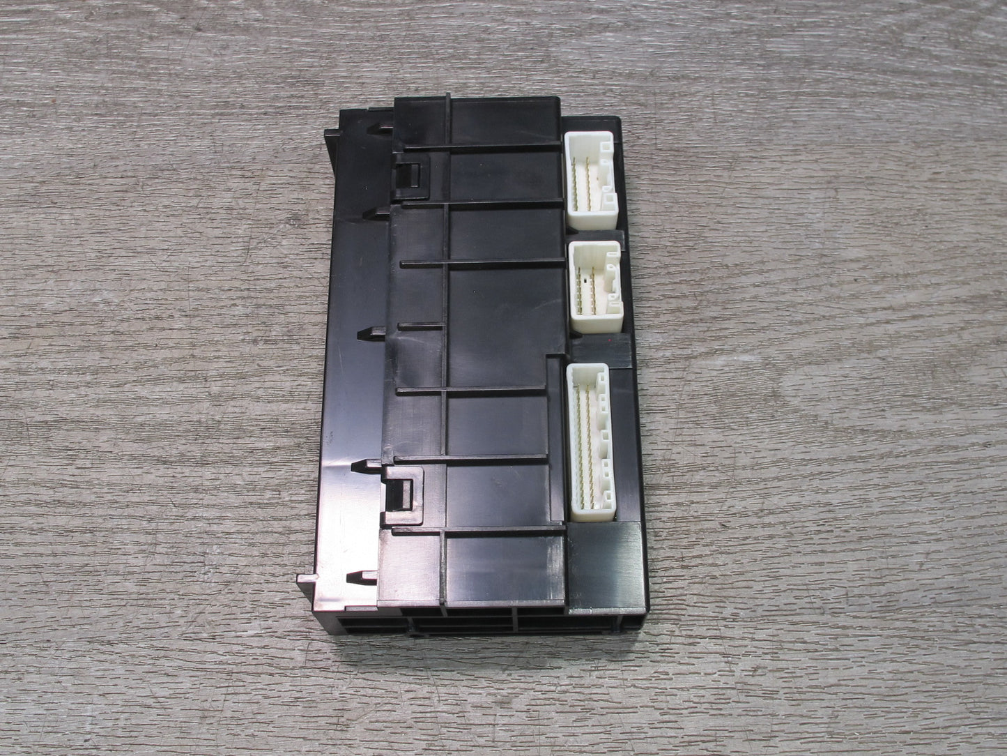 2003-2007 Lexus UZJ100L LX470 A/C Air Conditioner Amplifier Hvac Control Module