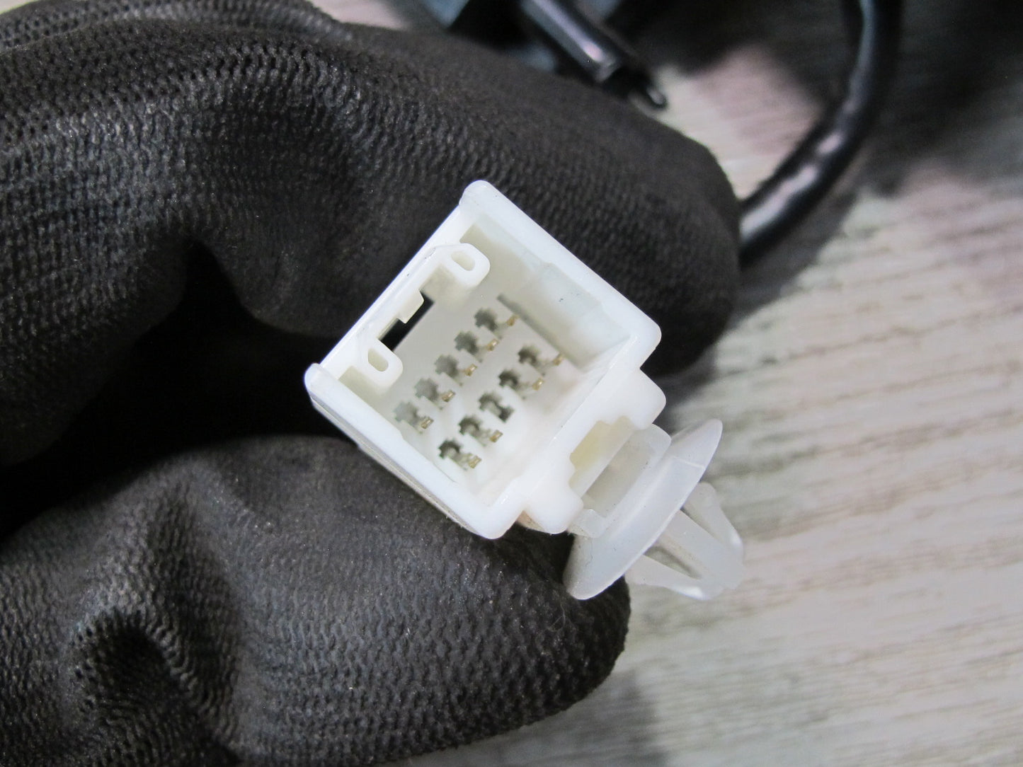 2003-2004 Lexus UZJ100L LX470 Heater Window Defrost Control Switch 55912-60180