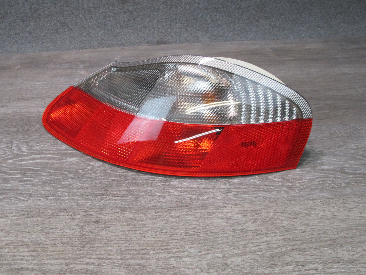 2003-2004 Porsche Boxster 986 Rear Right Passenger Side Tail Light Lamp