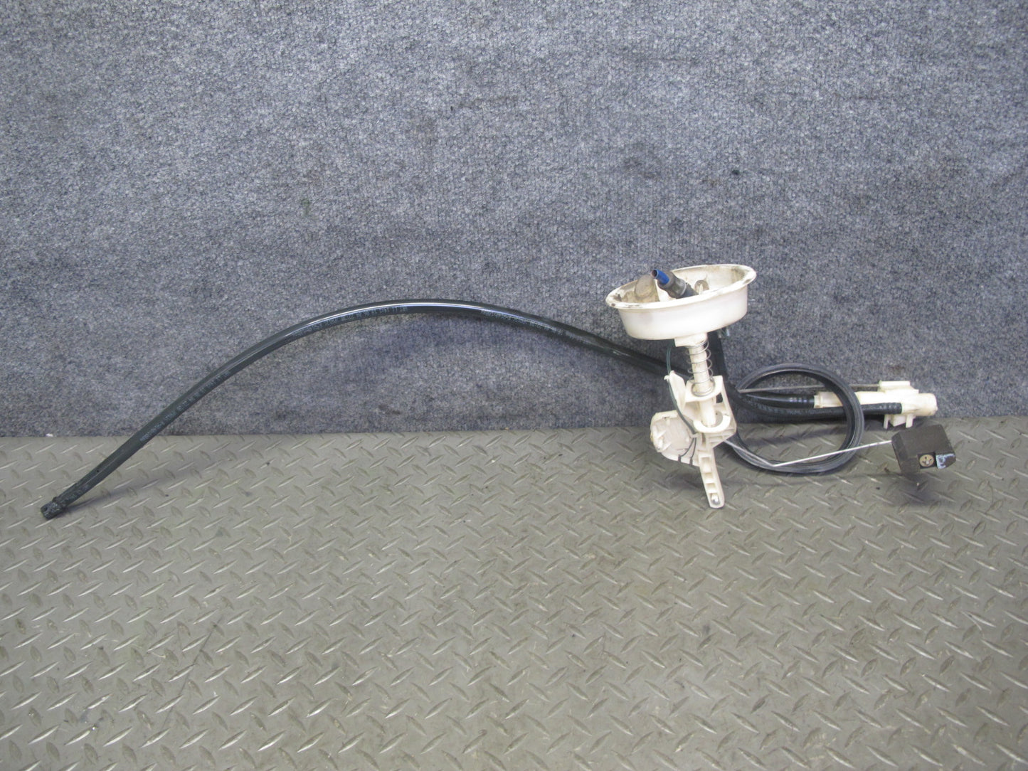 01-06 BMW E46 330i 330Ci 3.0L M54 Fuel Pump Level Sensor Sending Unit Set OEM