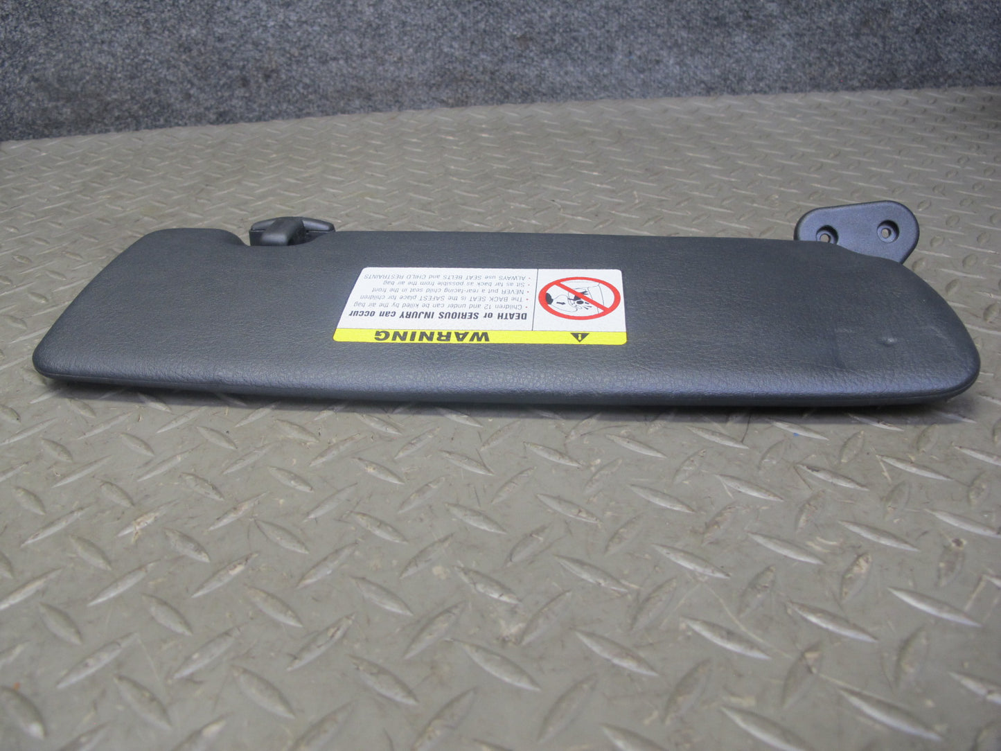 01-06 BMW E46 Convertible Set of 2 Front Left & Right Sun Visor Black OEM