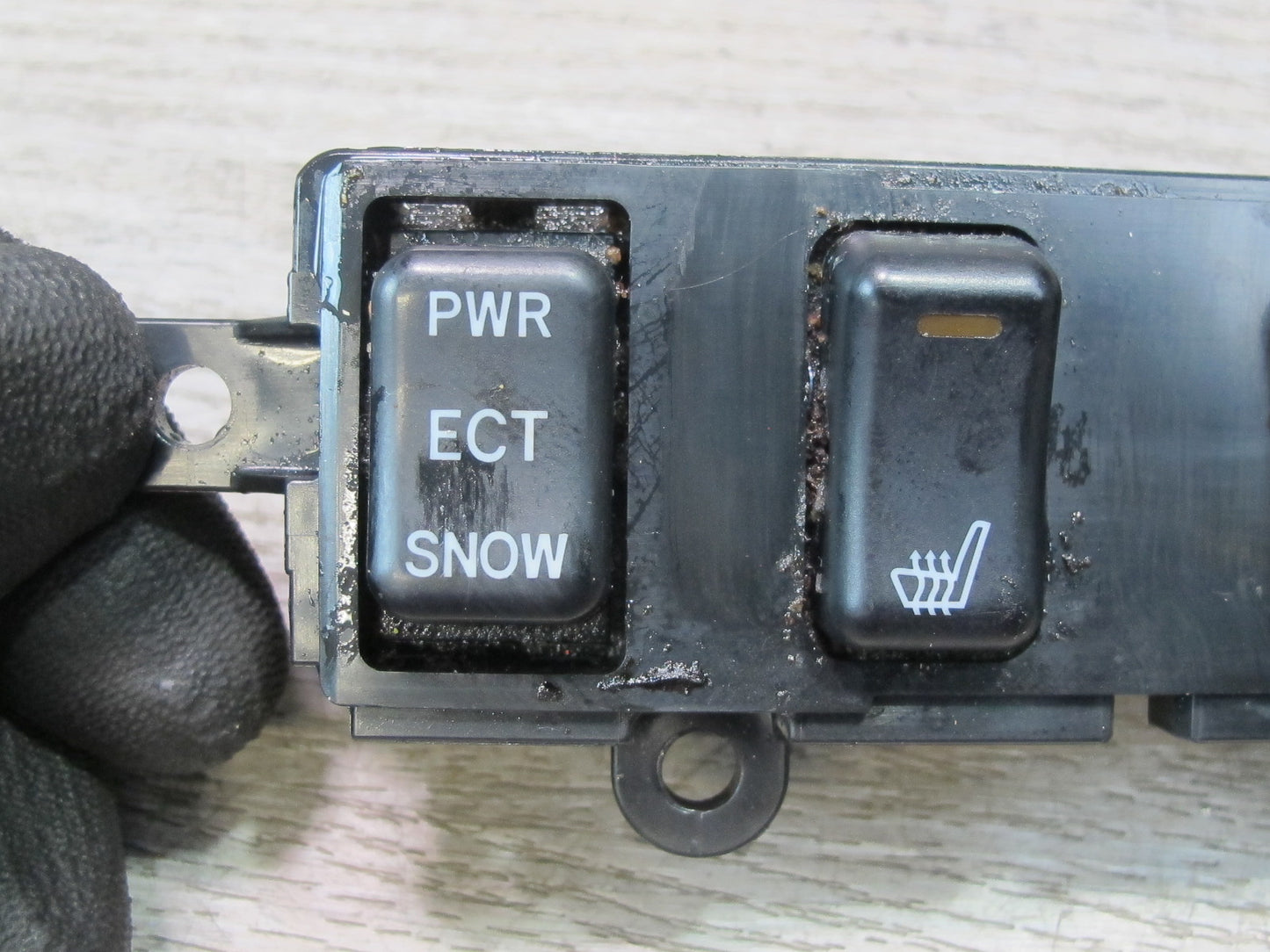 98-05 Lexus GS400 GS430 GS300 Snow ECT VSC Heated Seat Switch Panel Black OEM