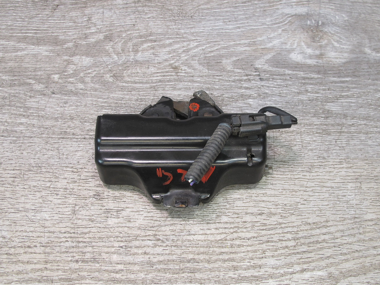 98-05 Lexus JZS160L GS400 GS430 GS300 Front Hood Lock Latch Actuator OEM