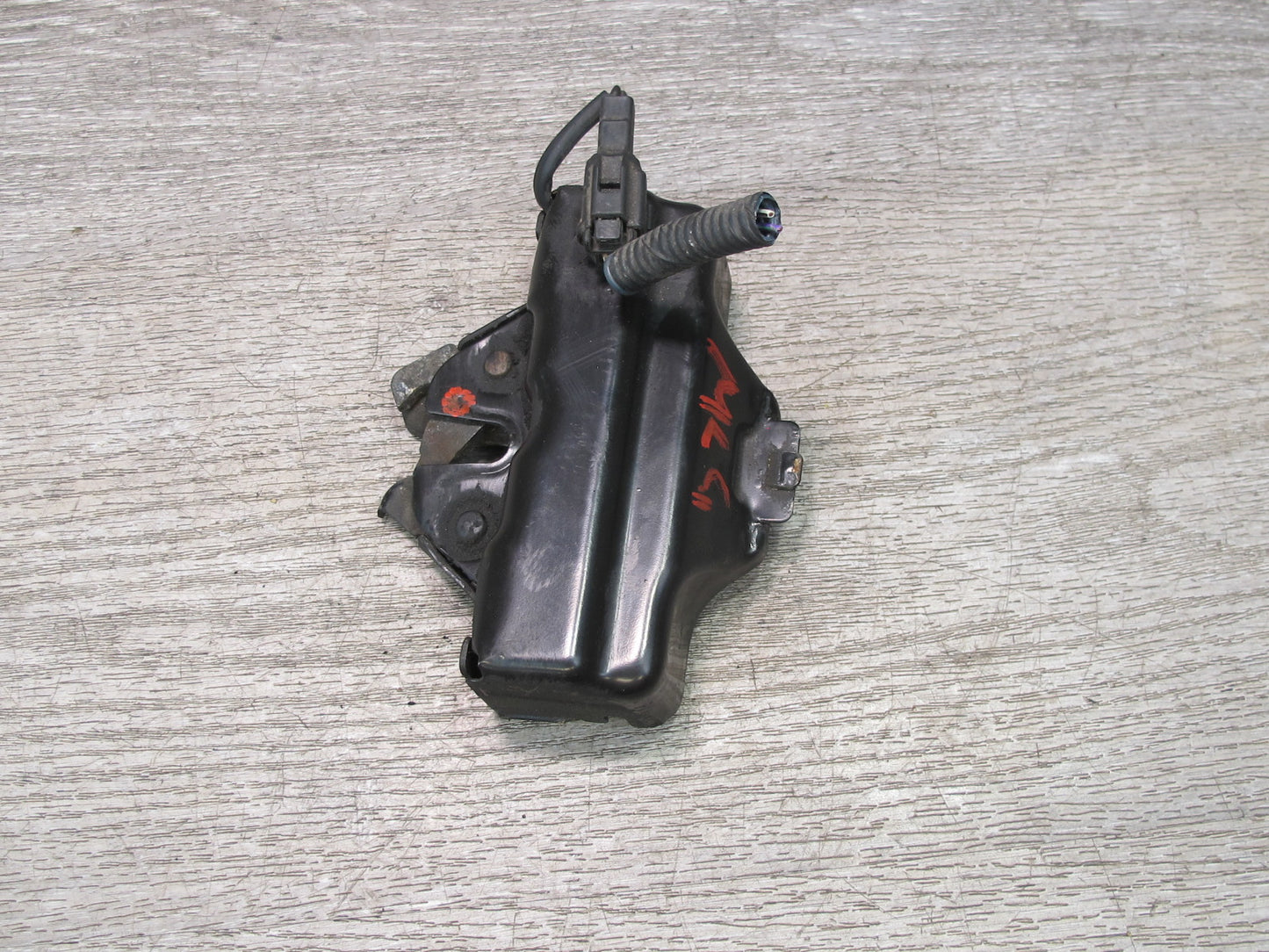 98-05 Lexus JZS160L GS400 GS430 GS300 Front Hood Lock Latch Actuator OEM