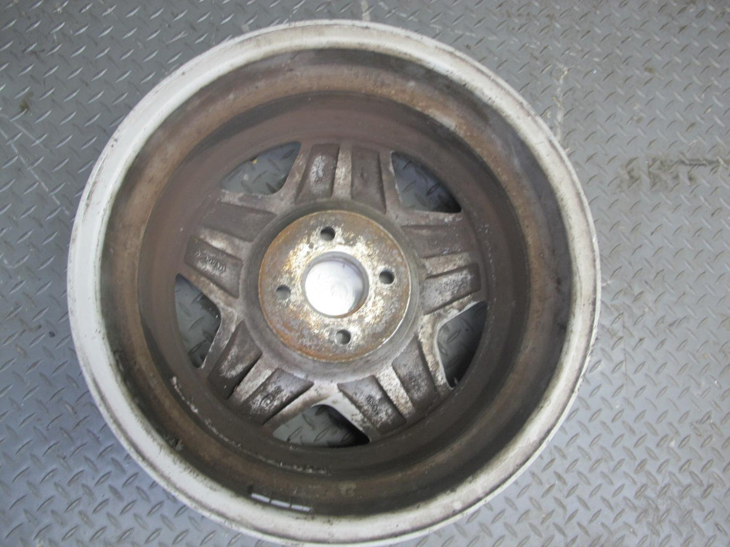 Set of 4 ESM-009 15" R15 Wheel Rim 15x8J ET10 4x100