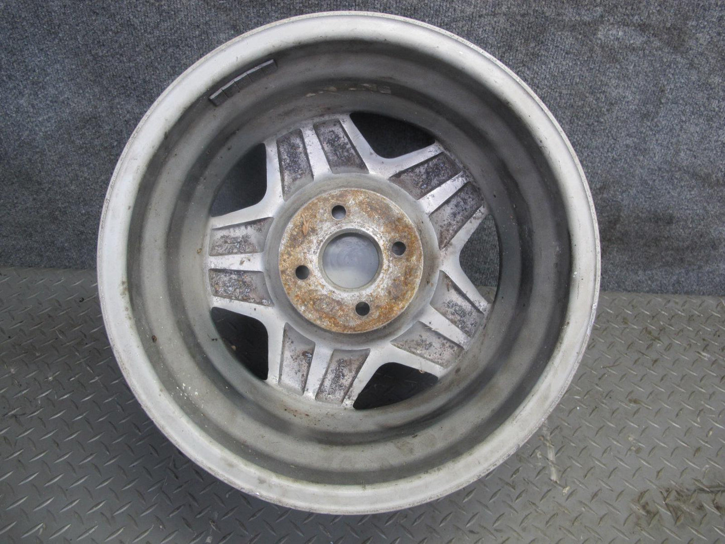 Set of 4 ESM-009 15" R15 Wheel Rim 15x8J ET10 4x100