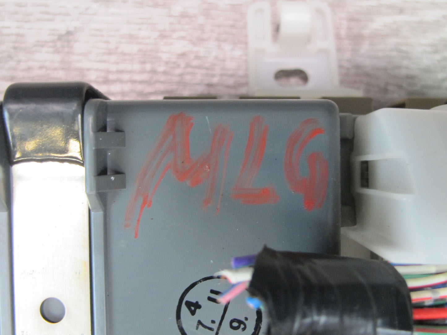 99-00 Lexus JZS160L GS300 Right MPX Multiplex Body Module w Fuse Relay Box OEM