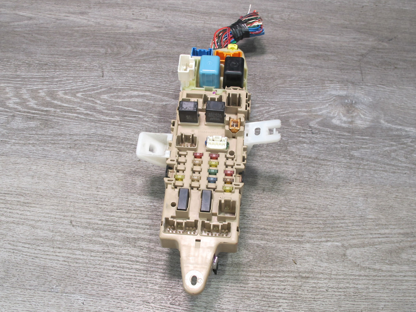 99-00 Lexus JZS160L GS300 Right MPX Multiplex Body Module w Fuse Relay Box OEM